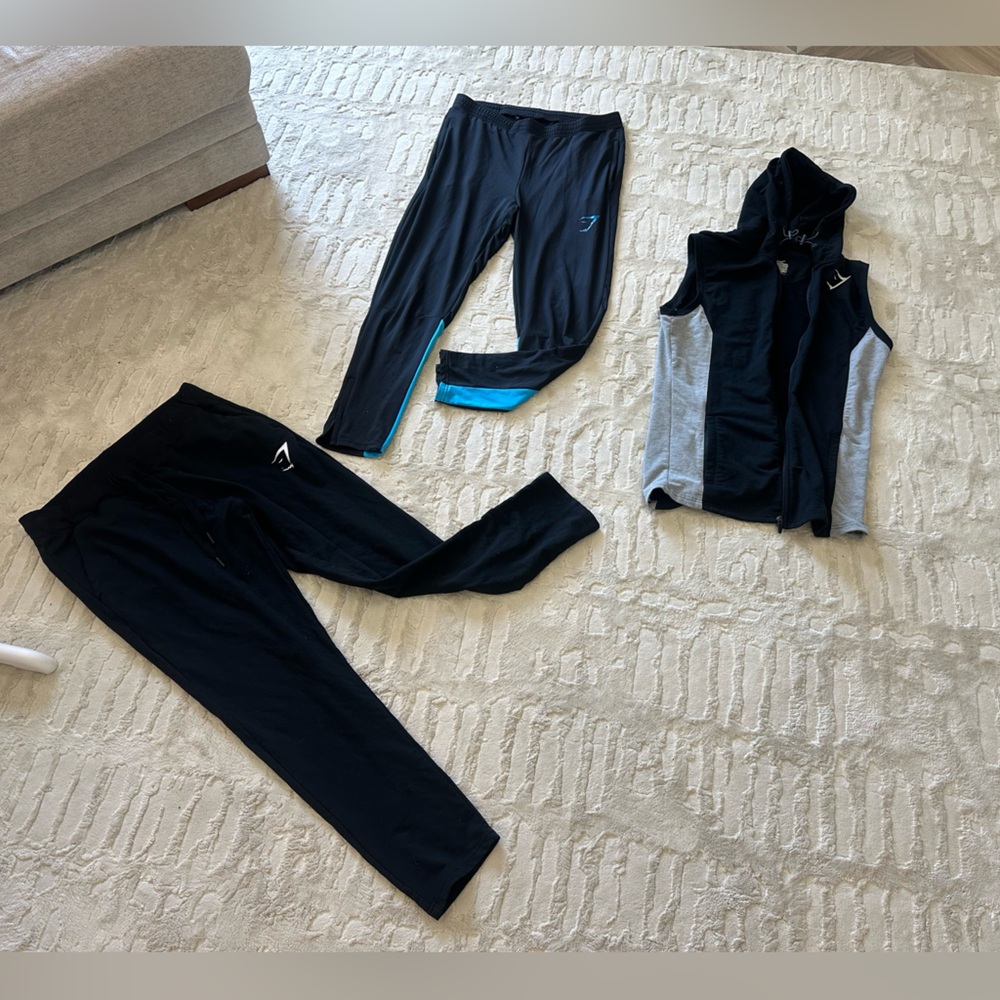 READ DESCRIPTION - Gymshark joggers  - VEST NOW SOLD!